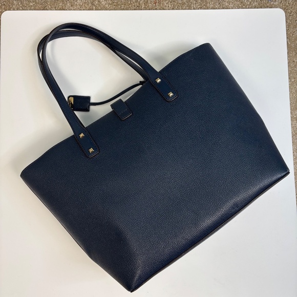 Michael Kors Navy Karson Large Carryall Tote - Picture 3 of 4